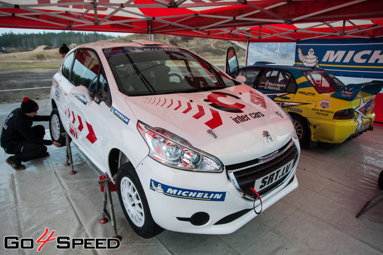 Sirmacis iemēģina jauno Peugeot 208 R2