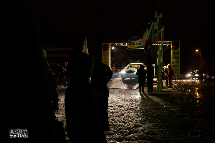 Rallijs 'Alūksne 2015' (foto: Artūrs Igaveņš)