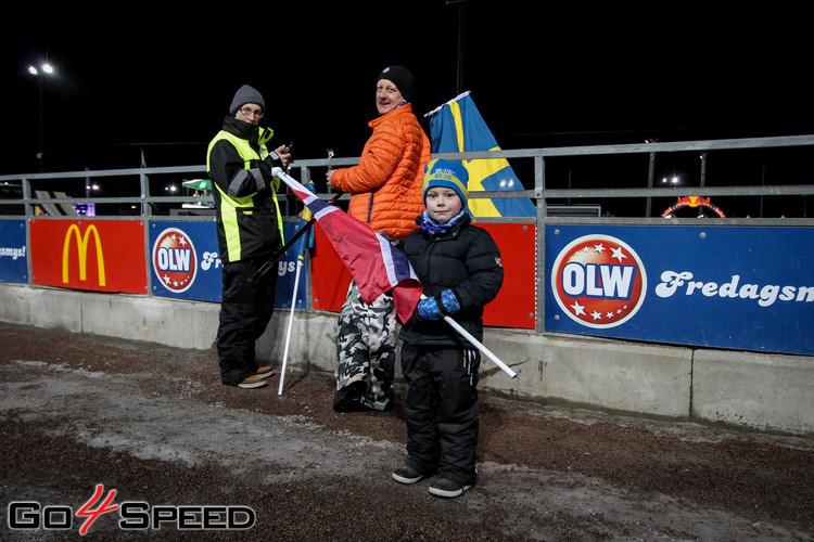 Nitišs un Baumanis 'RallyX On Ice' sacīkstē tiekas ar WRC leģendu