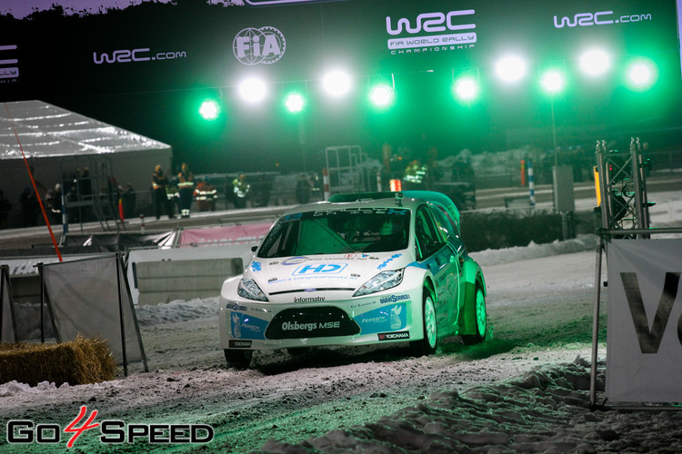 Nitišs un Baumanis 'RallyX On Ice' sacīkstē tiekas ar WRC leģendu