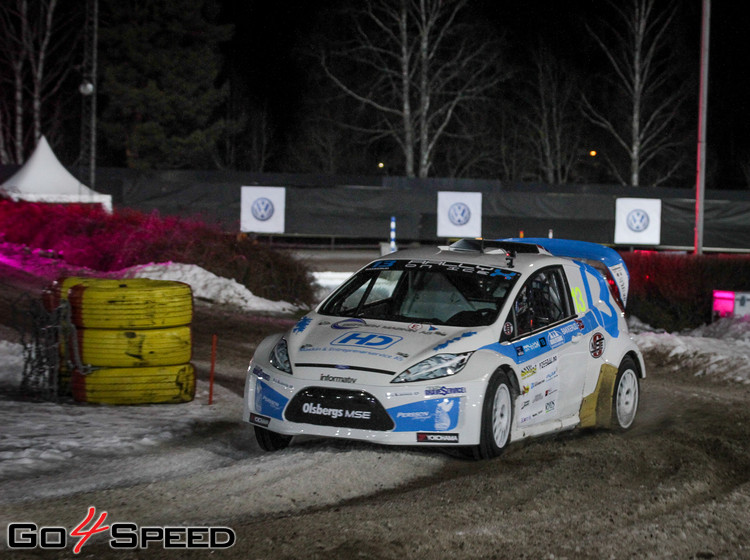 Nitišs un Baumanis 'RallyX On Ice' sacīkstē tiekas ar WRC leģendu