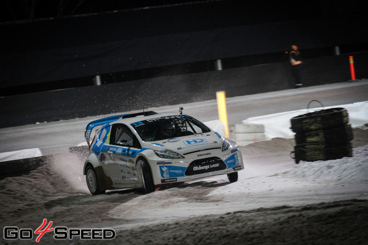Nitišs un Baumanis 'RallyX On Ice' sacīkstē tiekas ar WRC leģendu