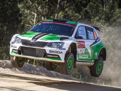 VIDEO: 'Škoda Fabia R5' WRC rallijā piedzīvo lielisku debiju