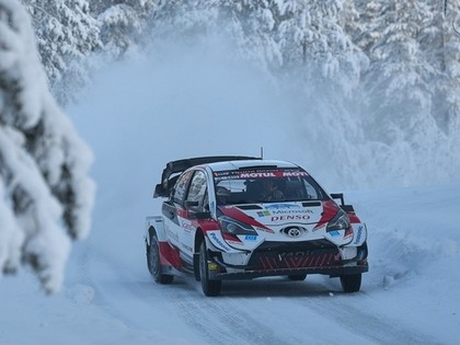 VIDEO: Rovanpera Lapzemes rallija treniņos demonstrē iespaidīgu braukšanu