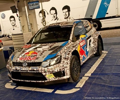 FOTO: Mikelsenam Velsas WRC rallijā asistēs 3999 stūrmaņi