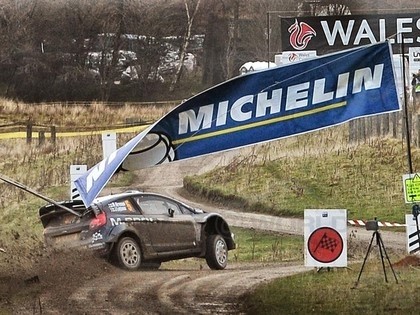 VIDEO: Hirvonens ar 'odziņu' noslēdz savu WRC karjeru