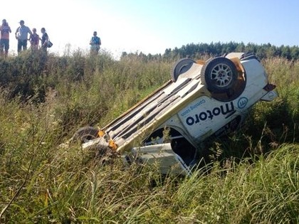 VIDEO: Jaunzemam Lietuvas rallijā smaga avārija, T.Lielkājis kūleņo pilsētā