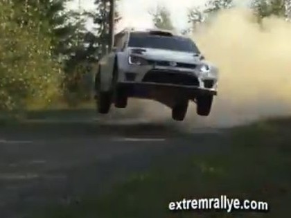 VIDEO: Latvala Airlines novēl jums patīkamu lidojumu