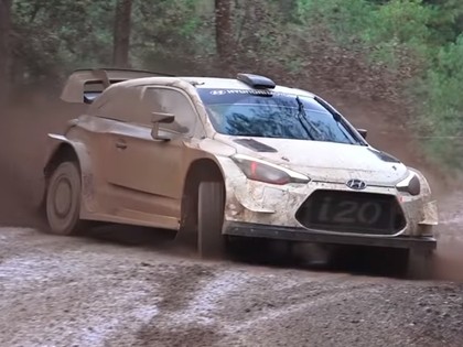 VIDEO: 'Hyundai' komanda Austrālijas WRC rallijam gatavojas pamatīgos dubļos