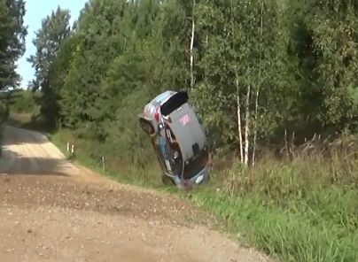 VIDEO: Žalam uzvara, Vorobjovs trešais 'Rally Elektrenai'