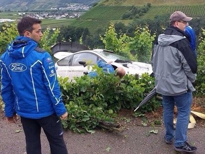 VIDEO: Evansam gatavošanās rallijam beidzas vīnogulājos