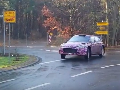 VIDEO: Tā jauno 'Hyundai i20 WRC' modeli izrāda komandas testpilots