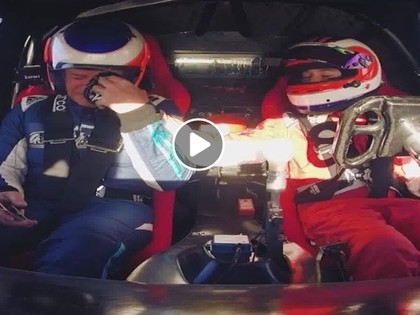 VIDEO: 15 gadus vecs autosportists saraudina savu tēvu