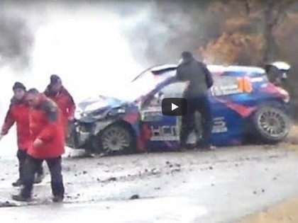 VIDEO: Viltīgajā Montekarlo WRC rallijā franču sportists piedzīvo iespaidīgu avāriju