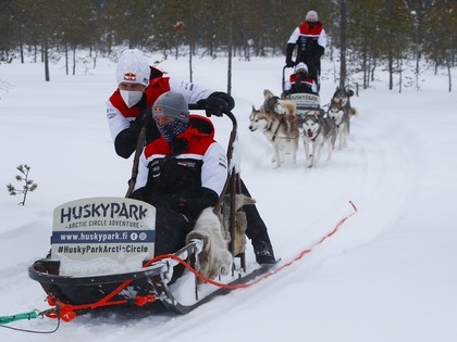 FOTO: Sportisti pirms Lapzemes WRC starta bauda ziemas priekus