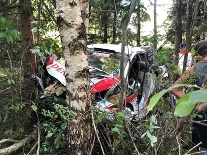 VIDEO: Evans Igaunijas rallijā iznīcina 'Toyota Yaris WRC'