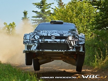 VIDEO: Mikelsens ar jauno WRC modeli atkārto Padona elpu aizraujošo braukšanu