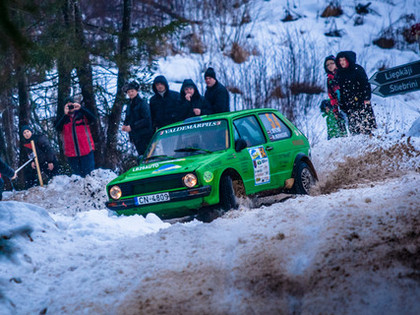 VIDEO: Rallijsprintā Alūksne uzvar Sirmacis, Bērziņam kūlenis