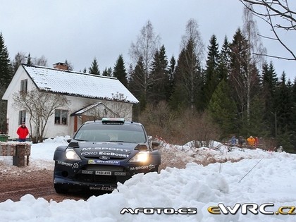 VIDEO: Britu sportistam debija Zviedrijas rallijā beidzas ar iespaidīgu avāriju