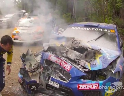 VIDEO: Subaru ekipāžai smaga avārija, Mikelsenu pārsteidz pa trasi braucošs traktors