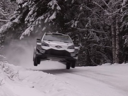 VIDEO: 'Toyota' braucēji Zviedrijas testos demonstrē lielisku ātrumu