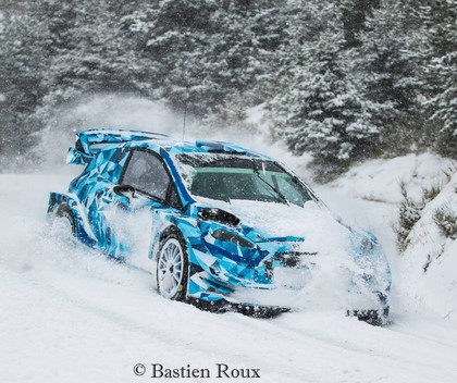 VIDEO: Tanaks jauno WRC auto iemēģina Montekarlo sniegotajos ceļos