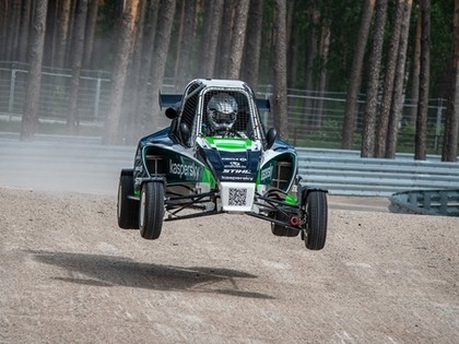 Rallijkrosa testos Biķerniekos ātrākais Nitišs, sezonas starts jūlija sākumā (VIDEO)