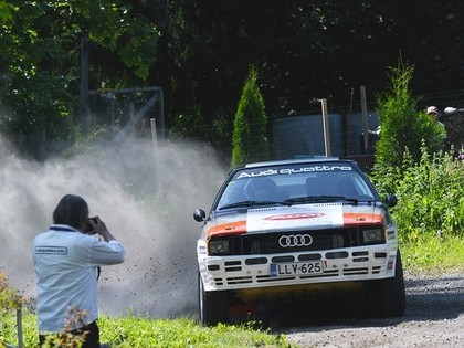 Latvala uzvar ar 'Audi Quattro', Hirvonens ar 'Ford Escort Mk II' paliek otrais (VIDEO)