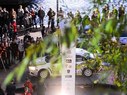 Vorobjovs, atrodoties pārliecinošā vadībā, izstājas no Pleskavas rallija 