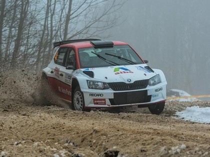 Butvilas ar 'Škoda Fabia R5' uzvar 'Halls Winter Rally 2017', Vorobjovs/Pūķis ceturtie