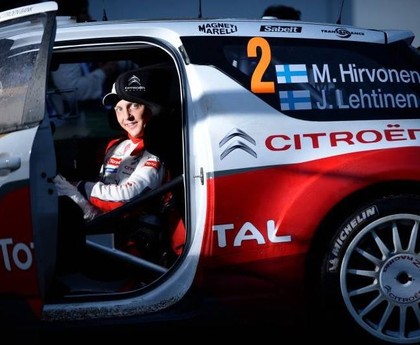 Hirvonens neapmierināts ar komandas rīcību, Kubica iemēģina jauno DS3 WRC (VIDEO)