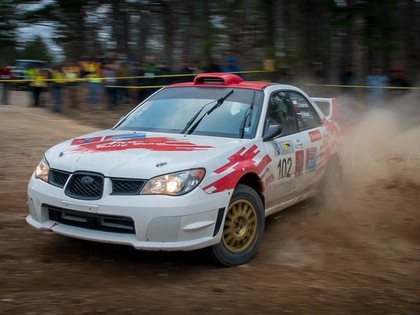 Māris Neikšāns stūrmaņa debijā ASV izcīna 3. vietu un plāno ar savu auto startēt ASV rallijos