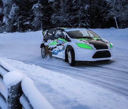 Nitišs un Baumanis startēs ledus rallijkrosa sacensībās; vienu mašīnu iegādājas SRT