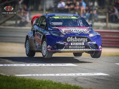 Pēc pirmās dienas Nitišs ceturtais, Baumanim smaga cīņa ar frančiem