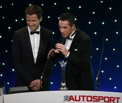 Ožjē un Fetels kļūst par prestižās 'Autosport Awards' balvas ieguvējiem