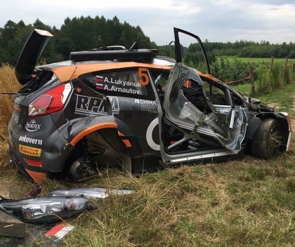 Lukjaņuks sāk lieliski, taču otrajā posmā piedzīvo smagu avāriju (FOTO)