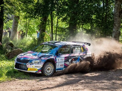Rallijā 'Latvija' otro gadu pēc kārtas uzvar Rovanpera, Nitišs pārsteidz ar uzvaru klasē 