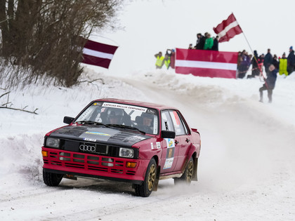 Rallijsprintā 'Alūksne' triumfē turks Kazazs, Dzīvītis ātrākais starp vēsturiskajiem auto