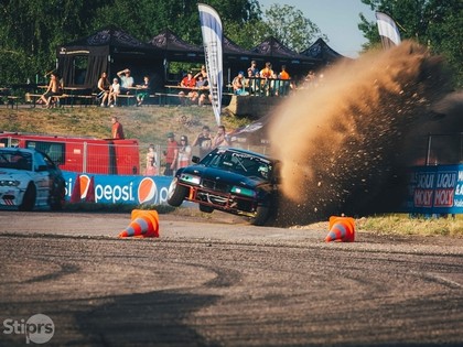 Daugavpils drifta festivālā desmit gadu jubilejā jauns dalībnieku rekords 