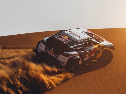 'Peugeot' nākamgad pametīs Dakaras rallijreidu 
