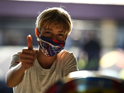 T.Štolcermanis kā pirmais latvietis izcīna 5.vietu FIA pasaules kartinga čempionātā