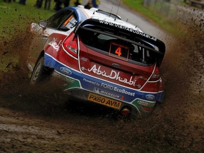 WRC piloti iemēģina Velsas ceļus (VIDEO)