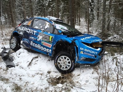 Ožjē saglabā vadību, M-Sport jaunajam pilotam avārija (FOTO)