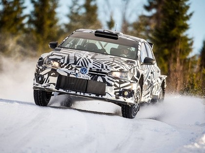 Solbergs un Gronholms testē jauno 'VW Polo GTI R5' (FOTO)