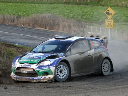 Latvala pieļauj kļūdu un nolido no ceļa (VIDEO)