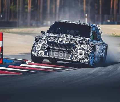 Divi bijušie WRC piloti Biķerniekos aizvada testus ar jauno Škoda Fabia Supercar (VIDEO)