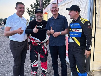 Mežaks un Priednieks ar piedzīvojumiem un fantastiskām emocijām noslēdz debiju WRC