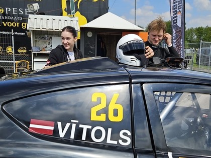 Roberts Vītols šonedēļ startēs 2WD rallijkrosa sacensībās Lielbritānijā