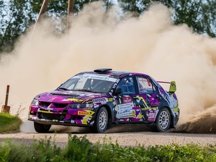 Sirmacis/Bite kļūst par kopvērtējuma līderiem Latvijas un Igaunijas rallija čempionātos