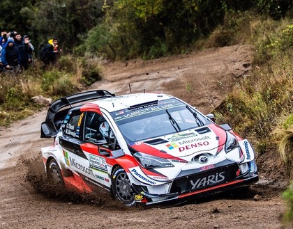 Tanaks kļūst par Argentīnas WRC rallija līderi (VIDEO)